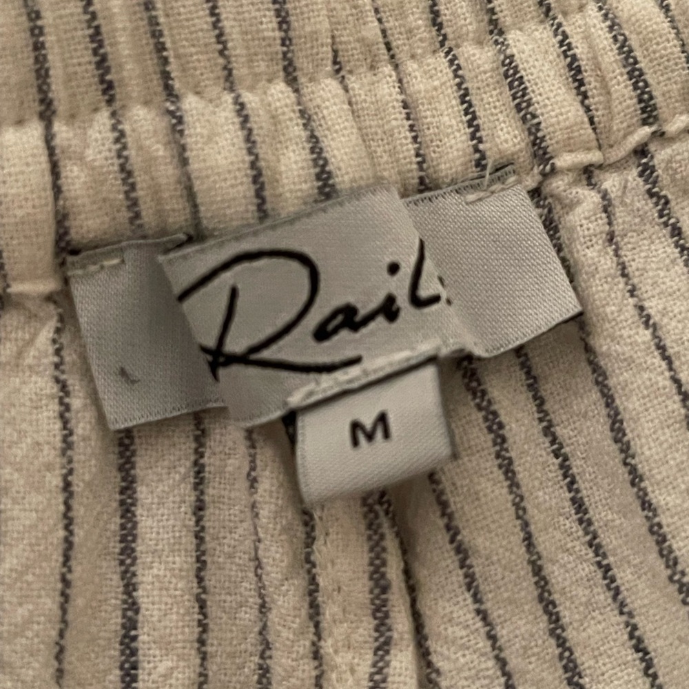 Rails Linen Blend Draw Strings Capri Pants, Sz M - image 4